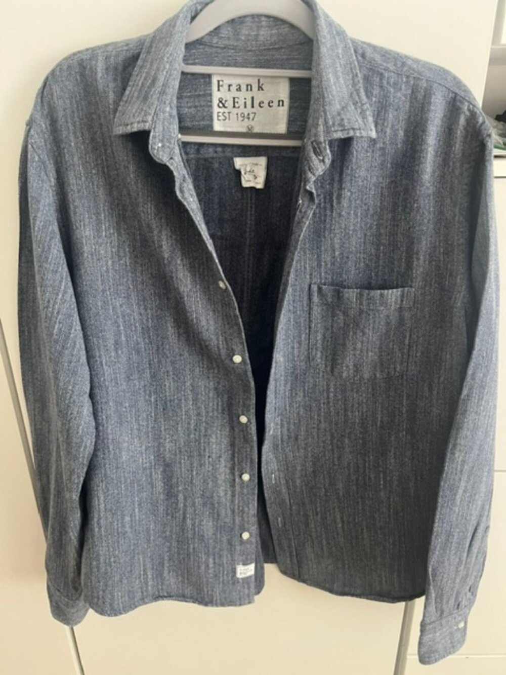 FRANK & EILEEN - "LUKE" SHIRT - 100% COTTON - SUPER SOFT - MEN'S MEDIUM